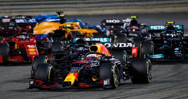 哈斯车队碾压雷诺车队，佩雷兹刷新纪录