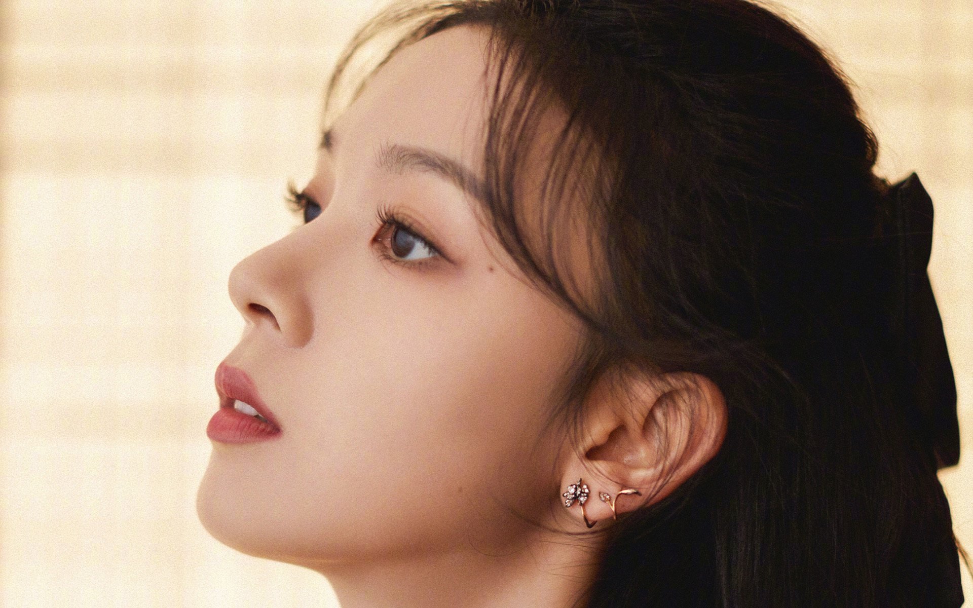 破局者与追光者，威廉姆斯的寂静革命与诺里斯的时代宣言