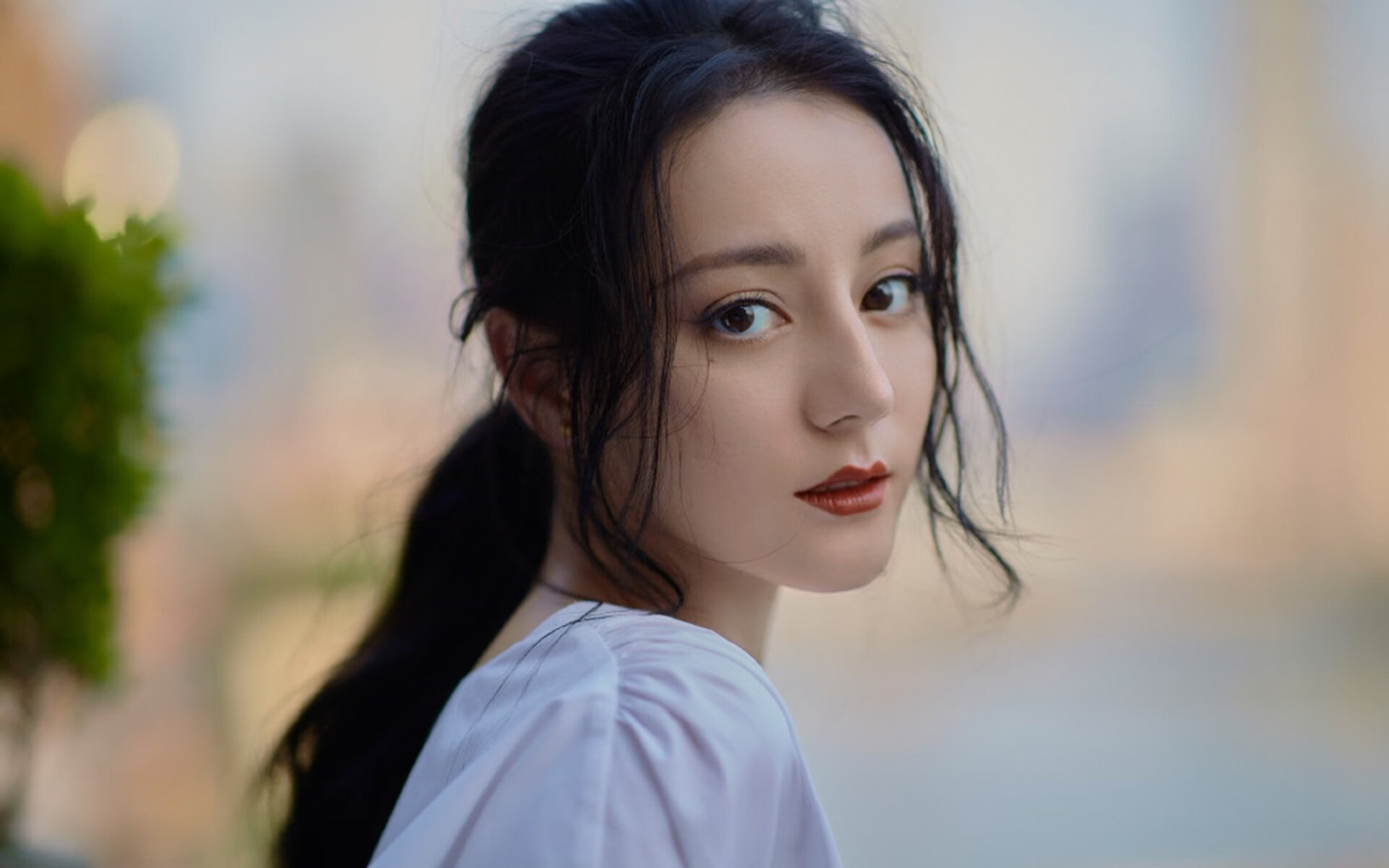 爱游戏体育-中场铁壁与红龙逆袭，赖斯完美定律下的威尔士冷夜奇迹